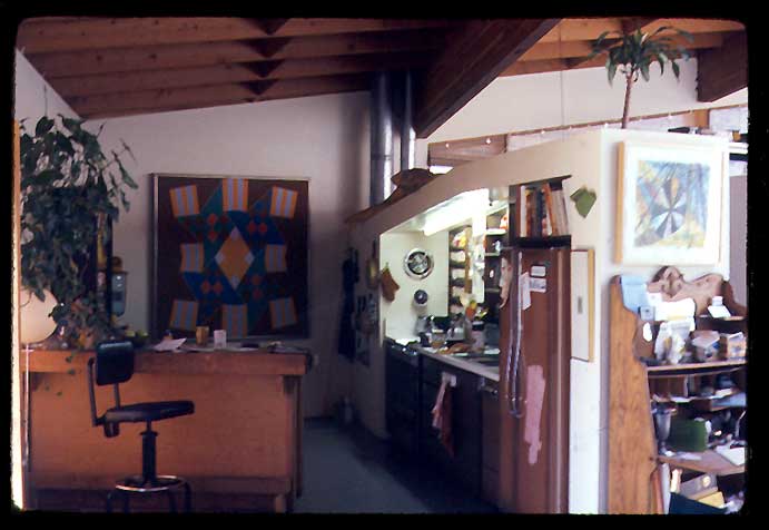 Malibu Studio Kitchen